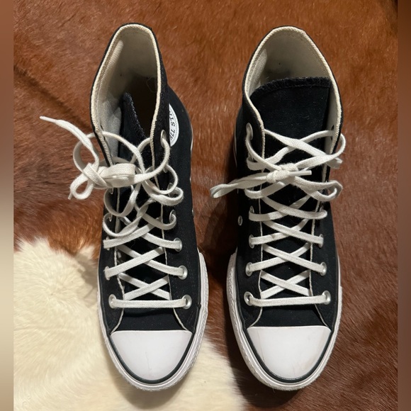 SOLD! Chuck Taylor All Star Lift Platform Canvas - Picture 4 of 10